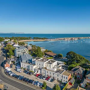 Отель Harbour & Christchurch
