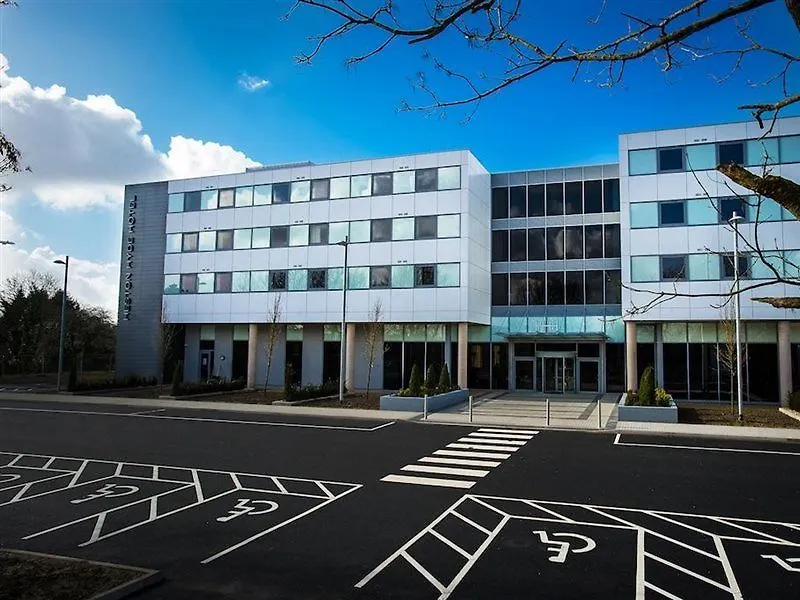 Heston Hyde Hotel Hounslow 4*,